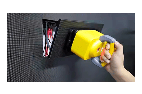 4 Fine pitch LED screen XP series with Front Maintenance Design.png