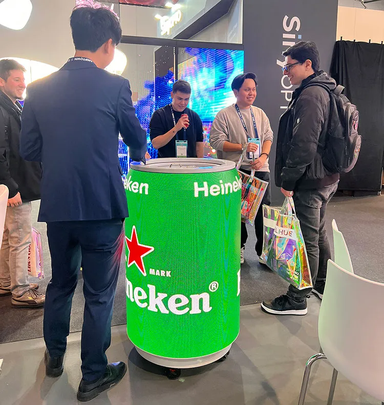 Meiyad Pop Can Fridge Display