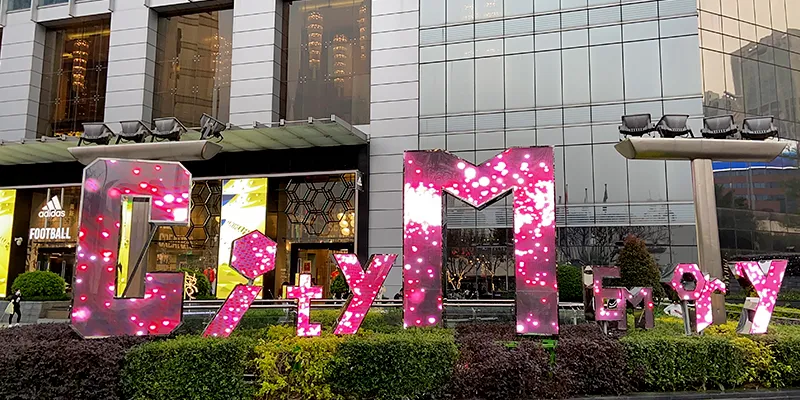 Guangzhou Customized P5 Outdoor Letter Logo LED Sign