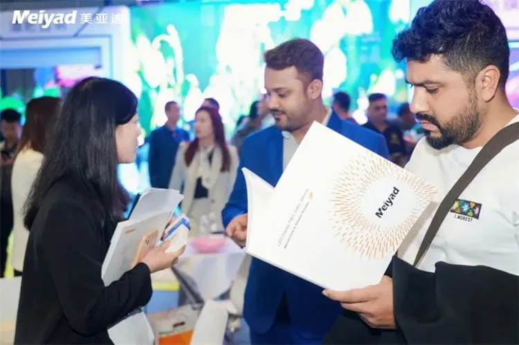Meiyad has successfully attracted customers from all over the world to visit the booth
