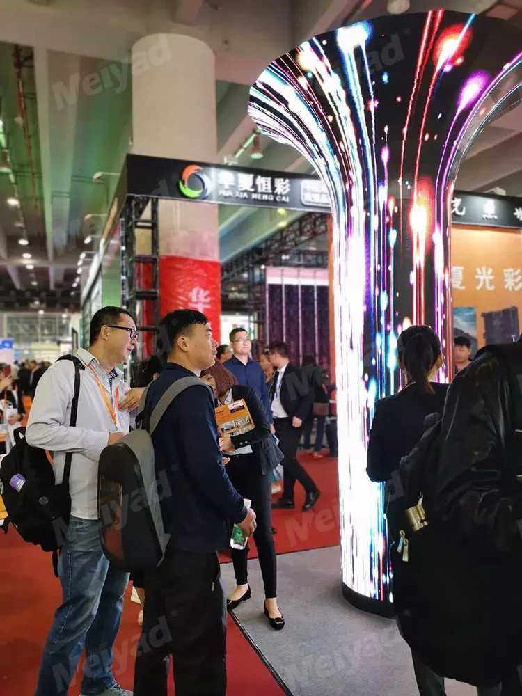Meiyad Trumpet-Shaped LED Screen