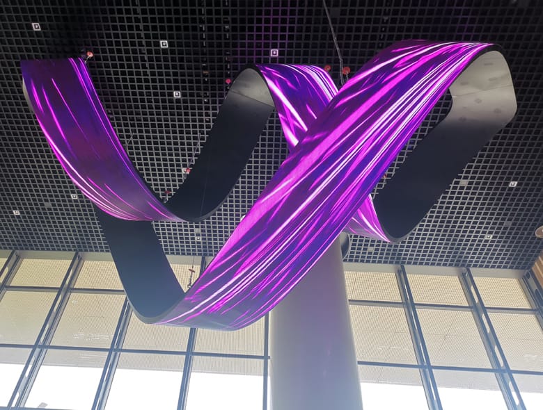 Amazing Ribbon LED Screen with P3 Flexible LED Module